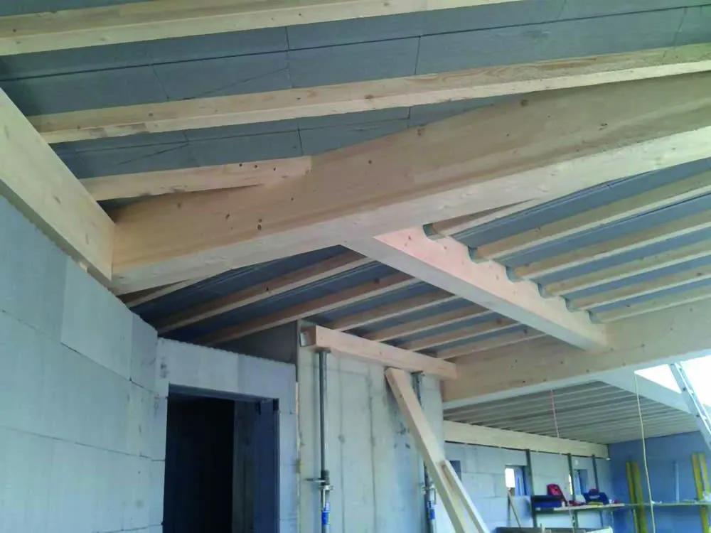 Untersicht mit Holzschalung